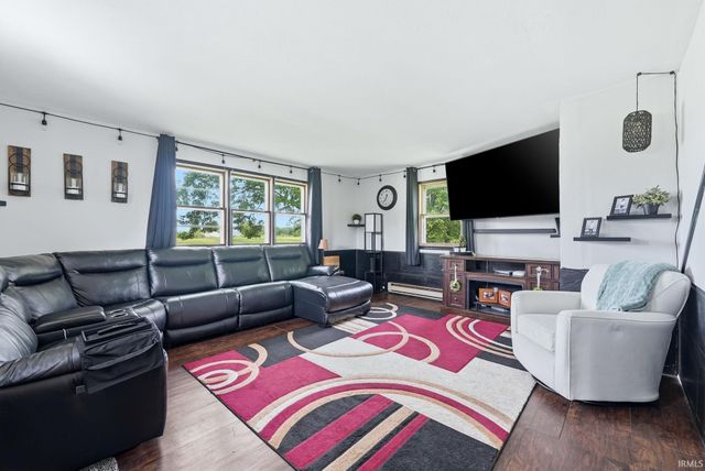 515 S Hamsher Street, Garrett, IN 46738
