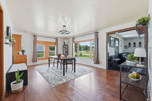 515 S Hamsher Street, Garrett, IN 46738
