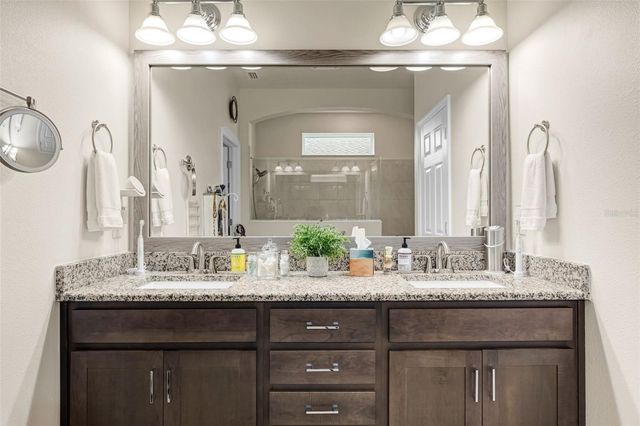 5526 GAVELLA COVE, Palmetto, FL 34221