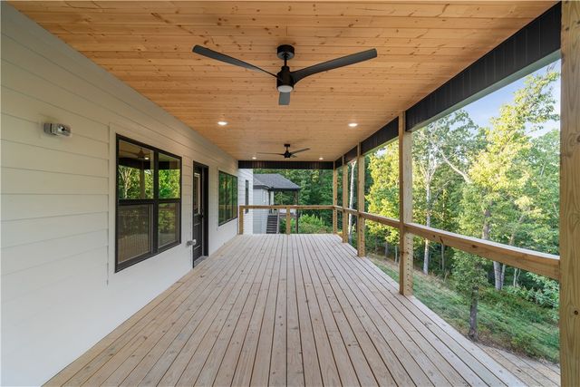 41 Hollow Way Drive, Bella Vista, AR 72715