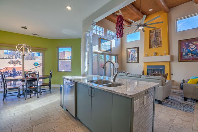 6300 Calla Lily Circle NE, Albuquerque, NM 87111