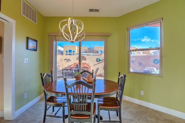 6300 Calla Lily Circle NE, Albuquerque, NM 87111