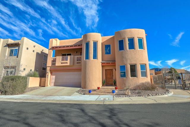 6300 Calla Lily Circle NE, Albuquerque, NM 87111