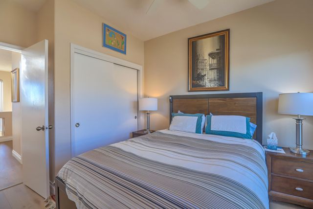 6300 Calla Lily Circle NE, Albuquerque, NM 87111