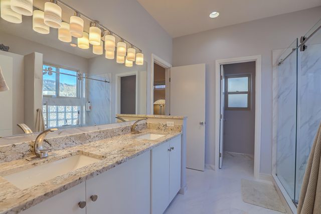 6300 Calla Lily Circle NE, Albuquerque, NM 87111