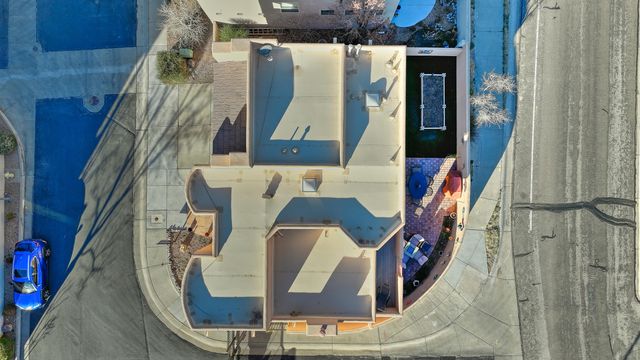 6300 Calla Lily Circle NE, Albuquerque, NM 87111