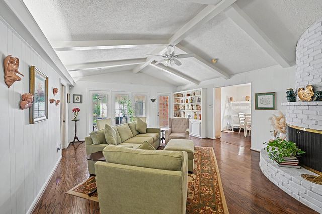 7719 Burning Hills Drive, Houston, TX 77071