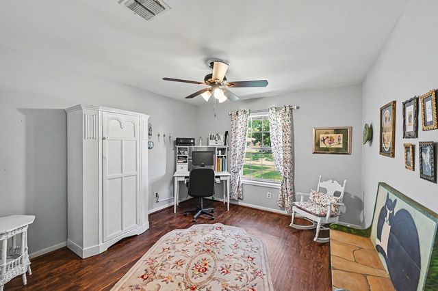 7719 Burning Hills Drive, Houston, TX 77071