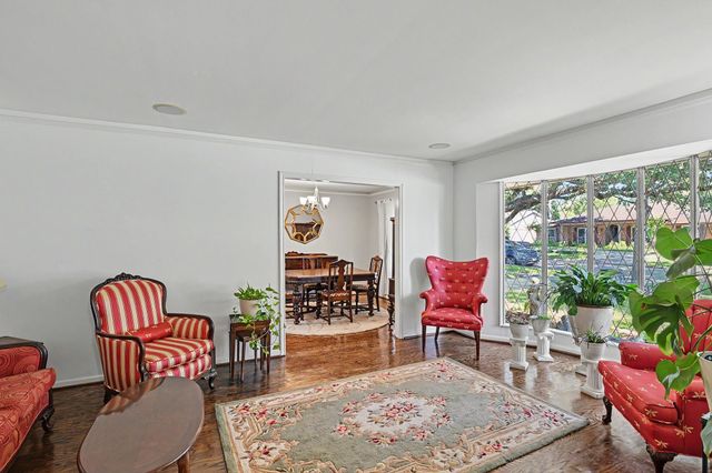 7719 Burning Hills Drive, Houston, TX 77071