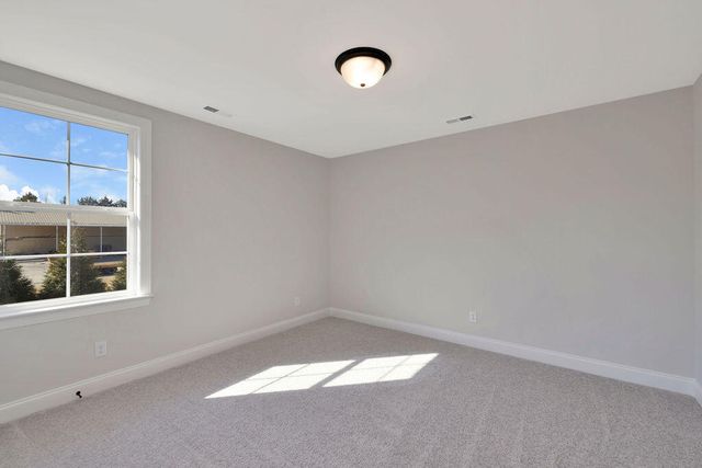 11401 Herons Hvn Drive 80, Soddy Daisy, TN 37379