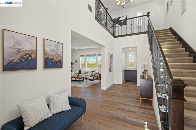 764 Roseum Ct, San Ramon, CA 94582