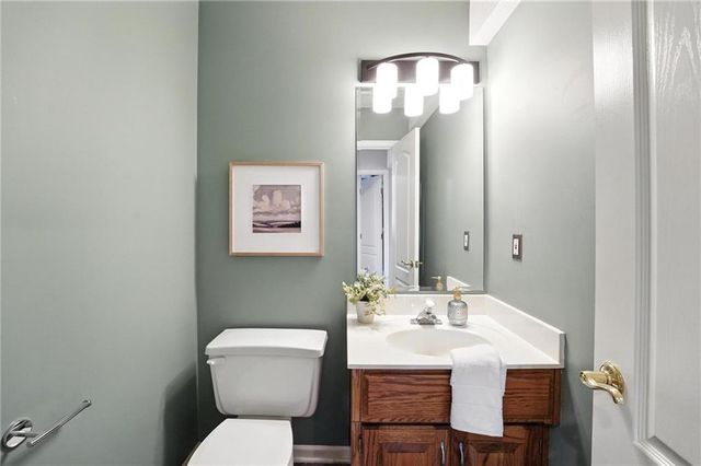 12508 W 130 Terrace, Overland Park, KS 66213