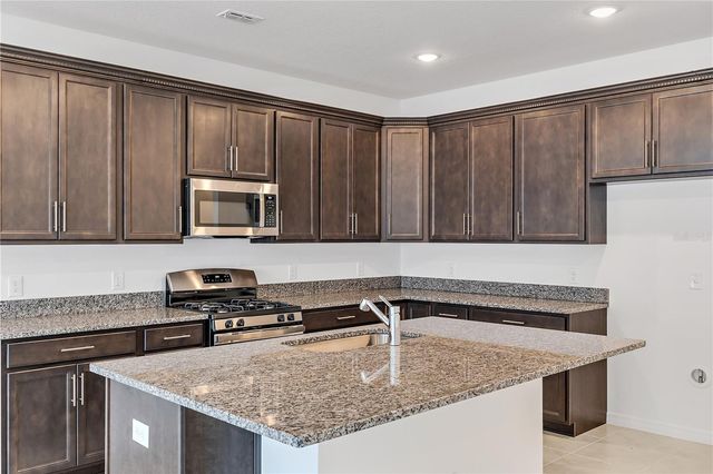 15220 BLUE PEACOCK LANE, Winter Garden, FL 34787