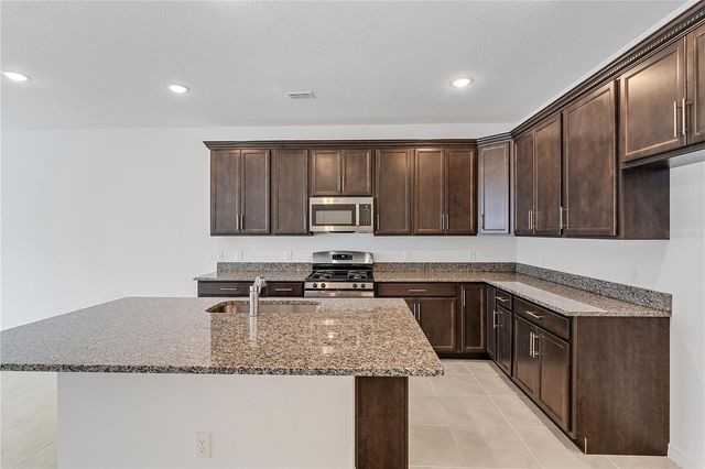 15220 BLUE PEACOCK LANE, Winter Garden, FL 34787