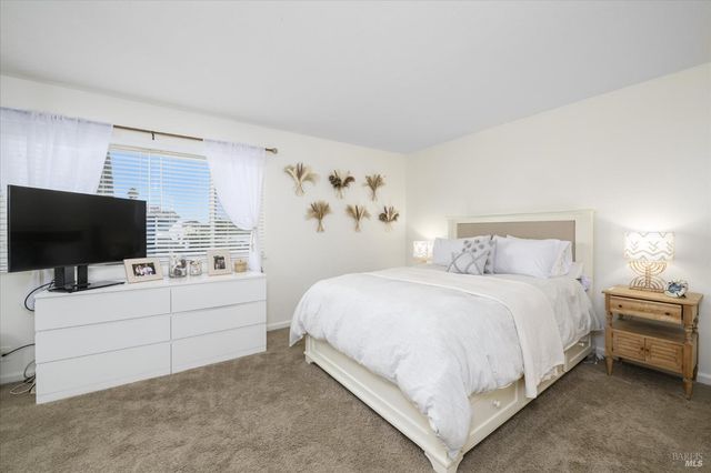 2429 Baltic Dr, Fairfield, CA 94533