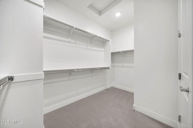 2121 W SONORAN DESERT Drive 61, Phoenix, AZ 85085