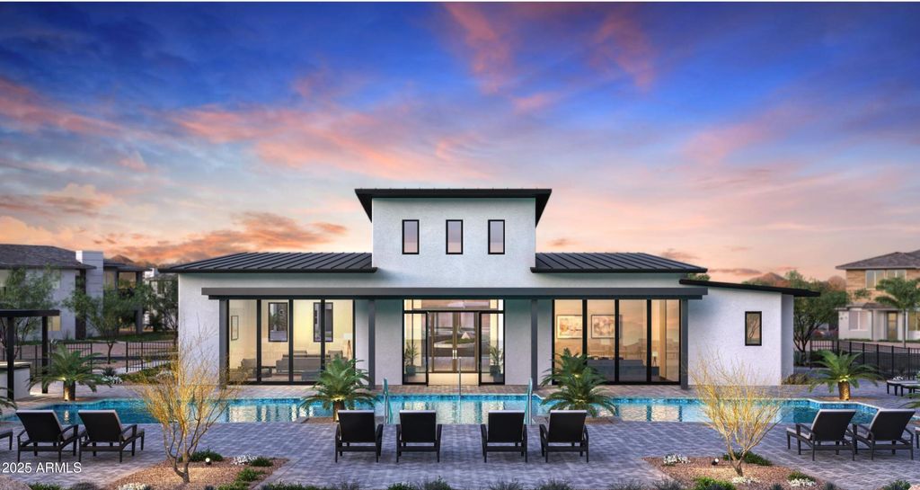 2121 W SONORAN DESERT Drive 61, Phoenix, AZ 85085