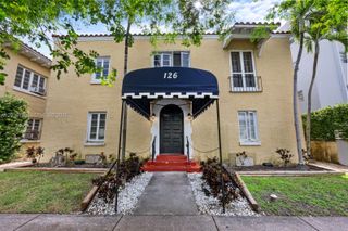 126 Mendoza Ave 5, Coral Gables, FL 33134