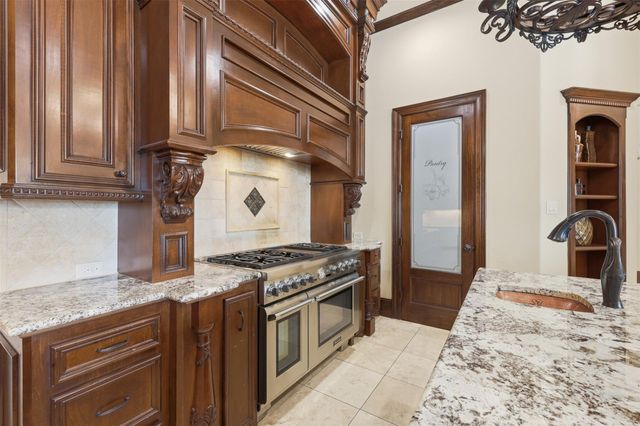 14 Post Shadow Estate Court, Spring, TX 77389