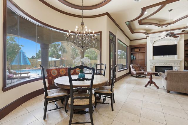 14 Post Shadow Estate Court, Spring, TX 77389