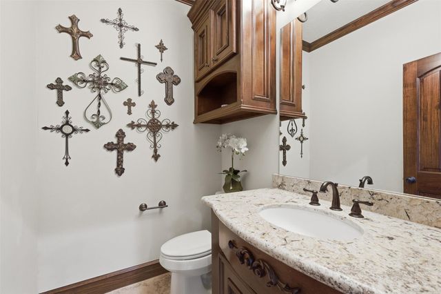 14 Post Shadow Estate Court, Spring, TX 77389