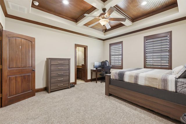 14 Post Shadow Estate Court, Spring, TX 77389