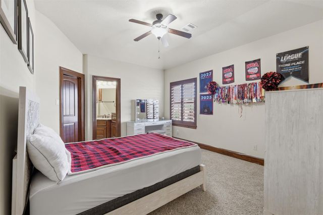 14 Post Shadow Estate Court, Spring, TX 77389