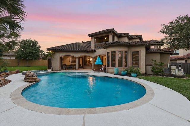 14 Post Shadow Estate Court, Spring, TX 77389