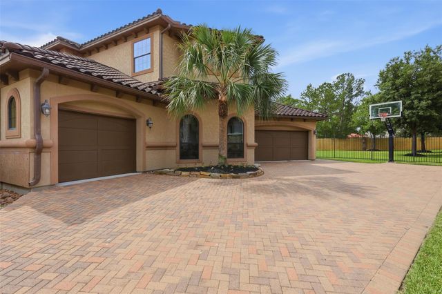 14 Post Shadow Estate Court, Spring, TX 77389