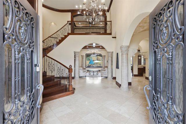 14 Post Shadow Estate Court, Spring, TX 77389