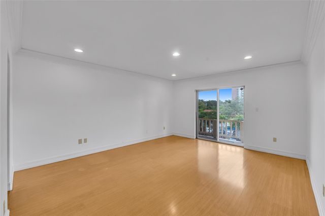 10762 La Placida Drive 7-306, Coral Springs, FL 33065