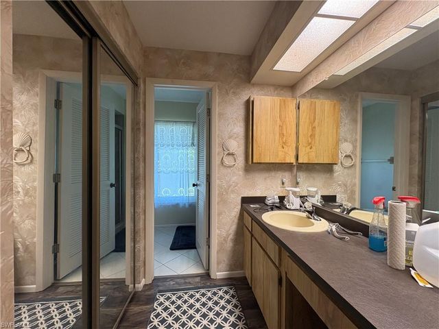 7371 Golf Villa DR, Fort Myers, FL 33967