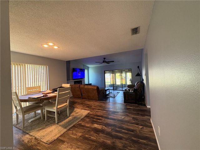 7371 Golf Villa DR, Fort Myers, FL 33967