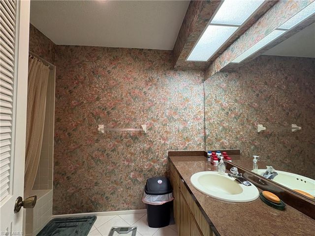 7371 Golf Villa DR, Fort Myers, FL 33967