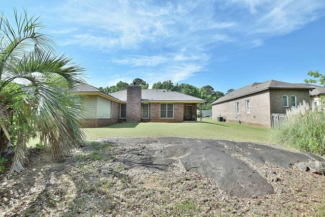 1525 Tom Buk Tu Lane, Columbus, GA 31904