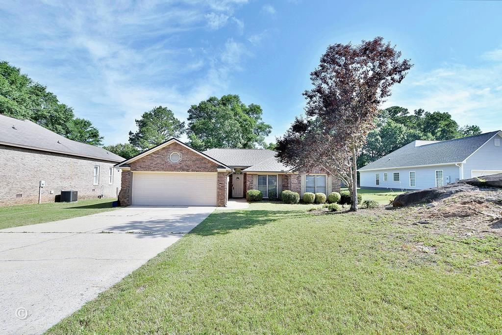 1525 Tom Buk Tu Lane, Columbus, GA 31904