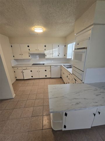 4217 Wilhelm Street, Fort Worth, TX 76119