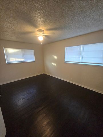 4217 Wilhelm Street, Fort Worth, TX 76119