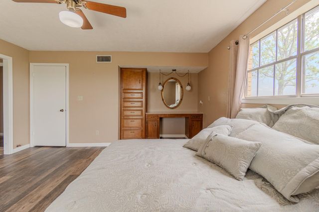 2745 Holub Road, Schulenburg, TX 78956