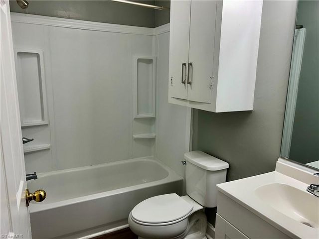 3425 Derby Place, Greensboro, NC 27405