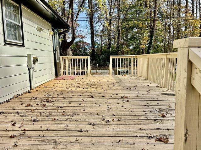 3425 Derby Place, Greensboro, NC 27405