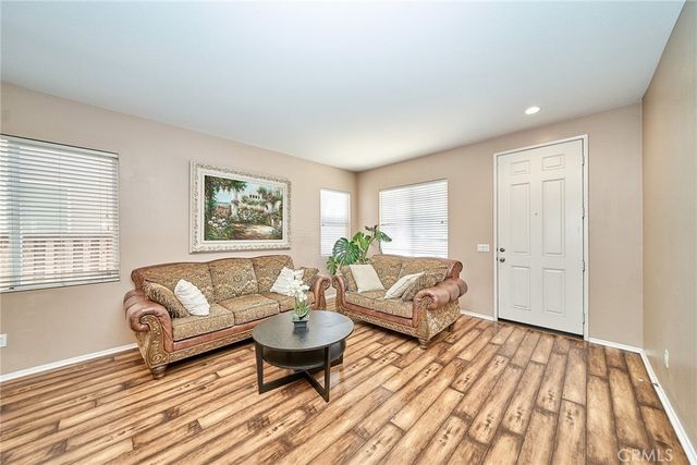 10249 Jennifer, Hesperia, CA 92345