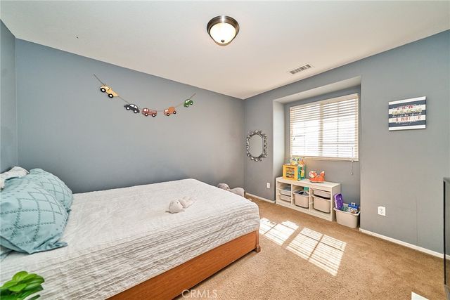 10249 Jennifer, Hesperia, CA 92345