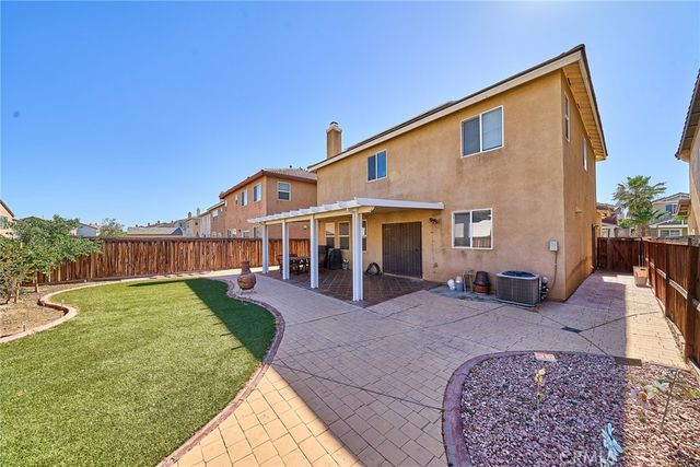 10249 Jennifer, Hesperia, CA 92345