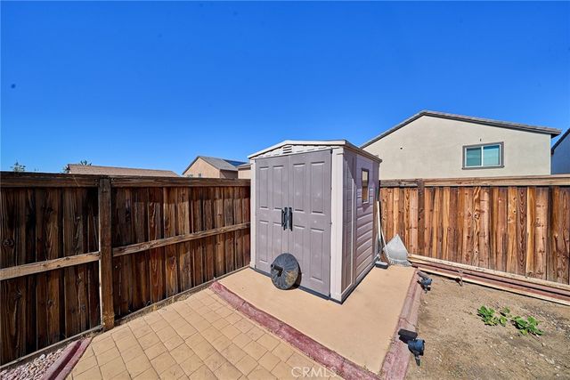 10249 Jennifer, Hesperia, CA 92345