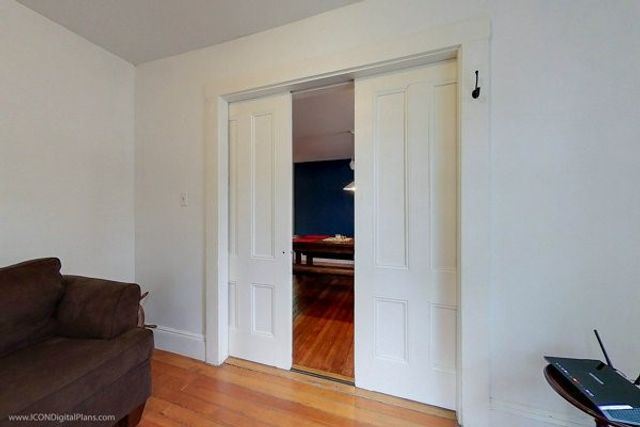 300 Broadway, Newport, RI 02840