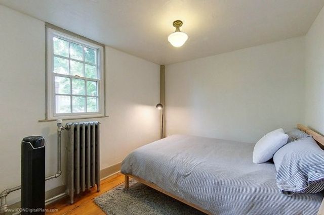 300 Broadway, Newport, RI 02840