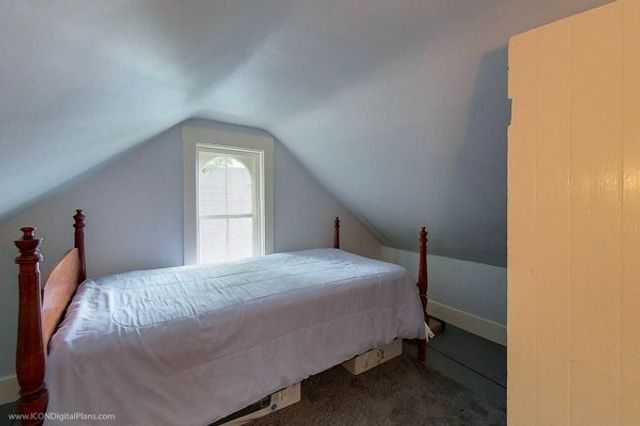 300 Broadway, Newport, RI 02840