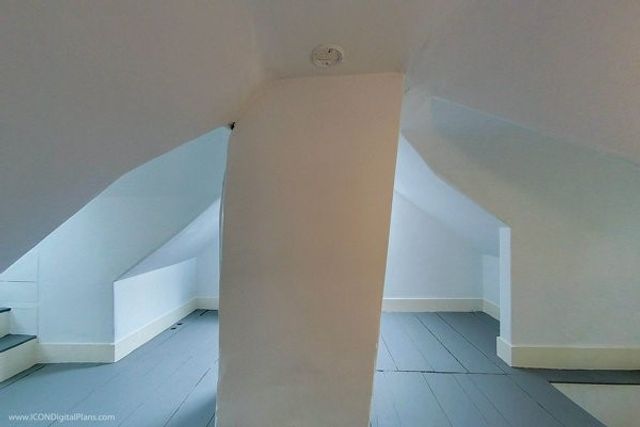 300 Broadway, Newport, RI 02840