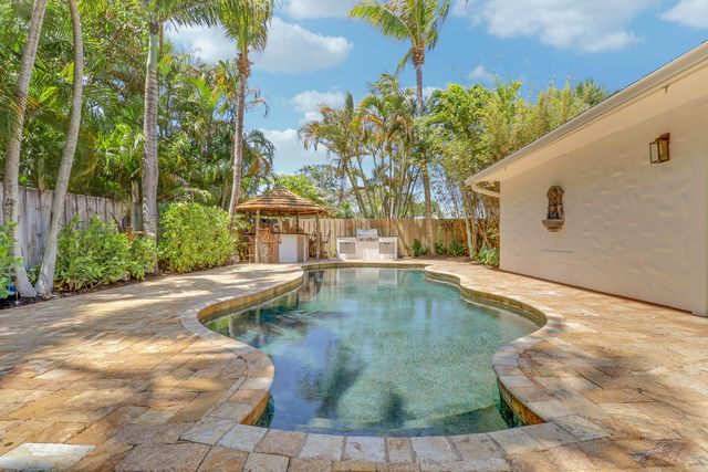 19931 Jasmine Drive, Jupiter, FL 33469